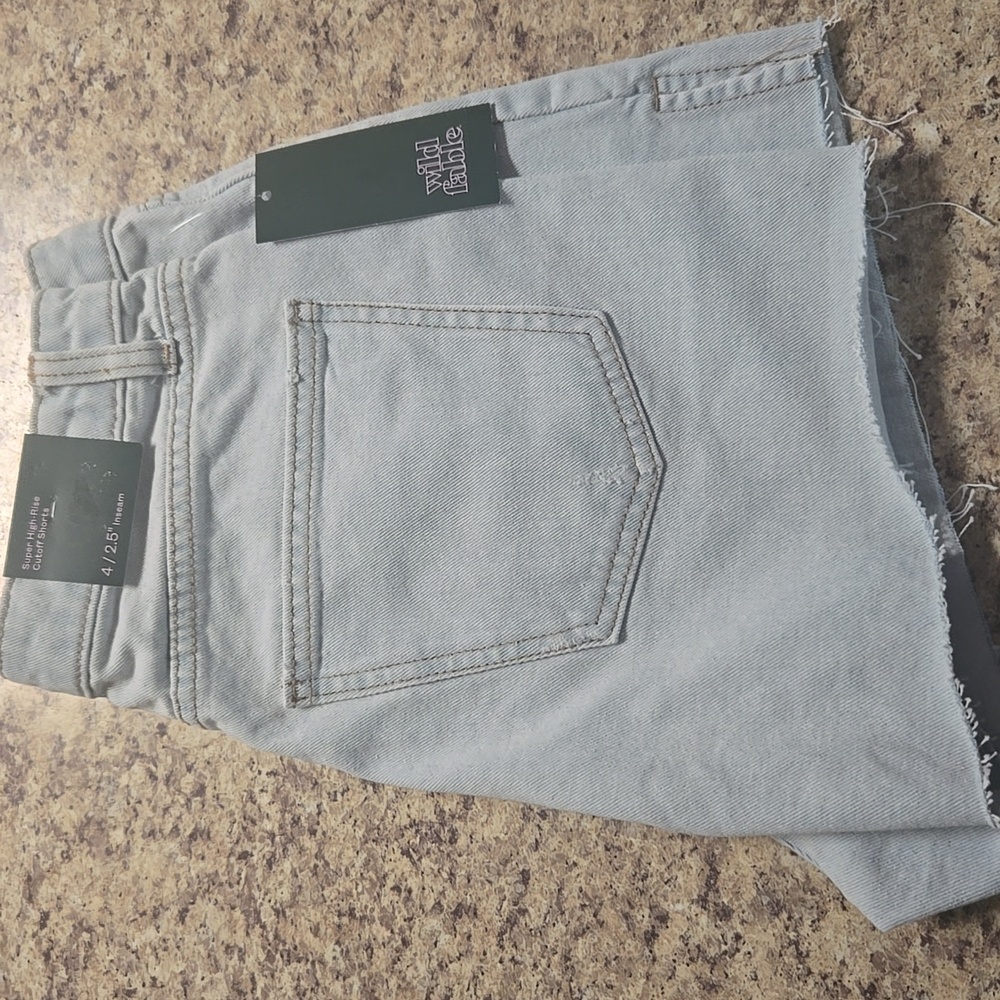New Wild Fable Light Blue Jean Shorts Size 4